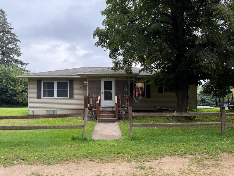37261 280th St, Westbrook, MN 56183