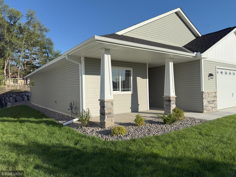 3122 Zuni Way, Anoka, MN 55303