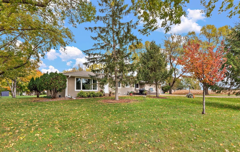 202 N 4th St, Kerkhoven, MN 56252
