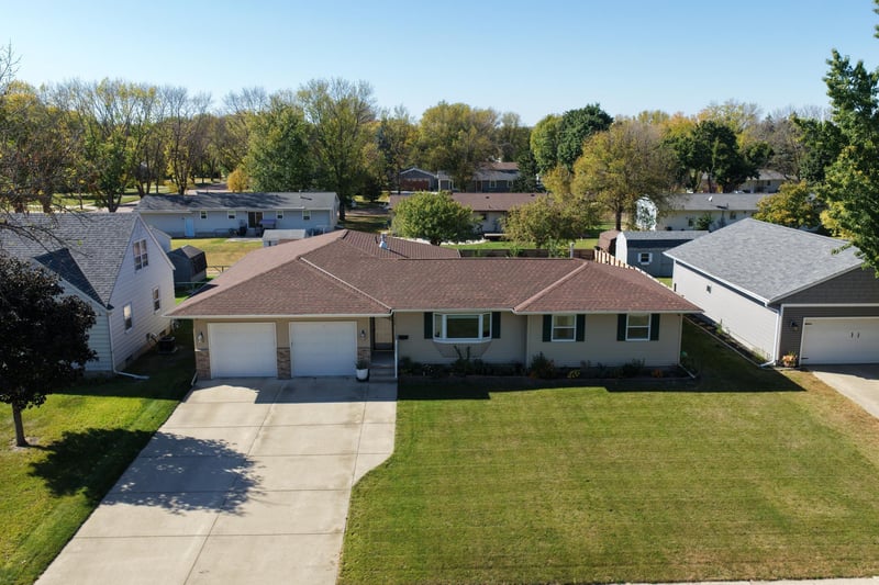 503 18th St N, Benson, MN 56215