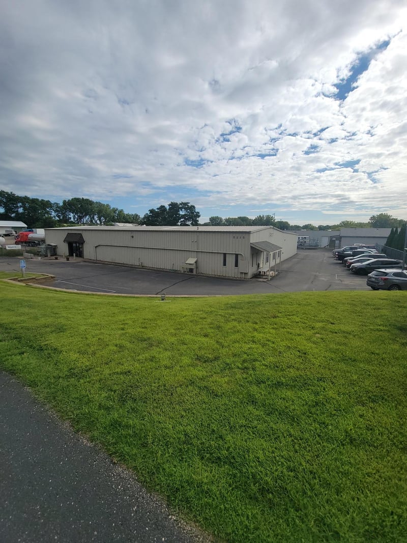 5215 Gershwin Ave N, Oakdale, MN 55128