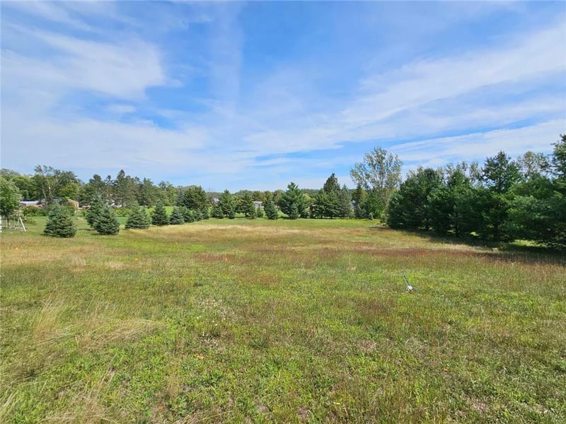 2120 Elcliff St, Mora, MN 55051