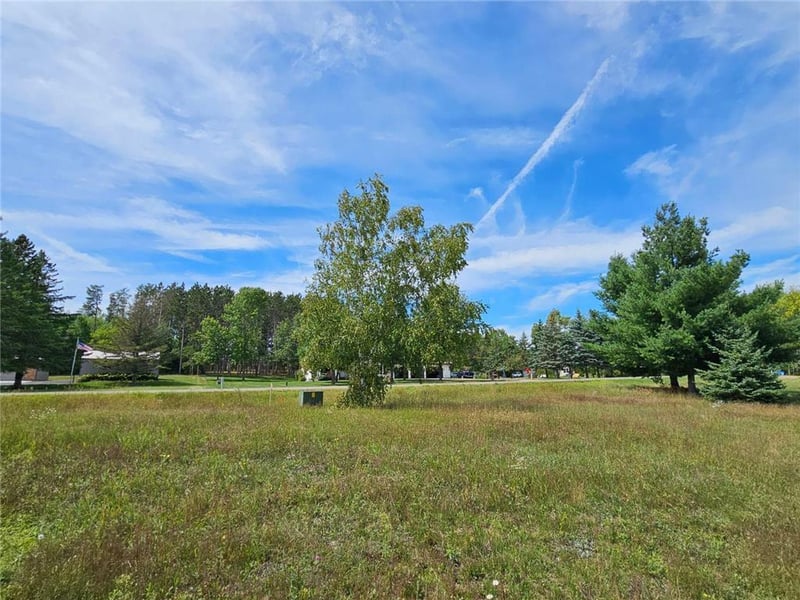 2120 Elcliff St, Mora, MN 55051