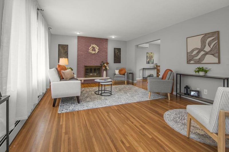 3416 Clark St, Burnsville, MN 55337