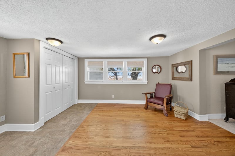 56066 210th Ave, West Concord, MN 55985