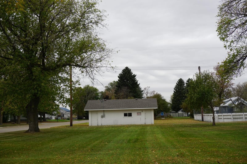 615 4th SE, Barnesville, MN 56514