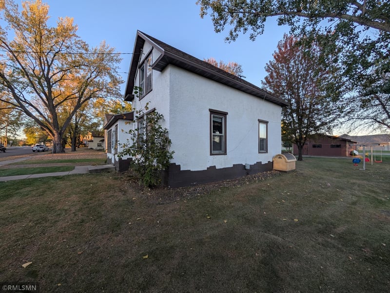 210 Edward St S, Pierz, MN 56364
