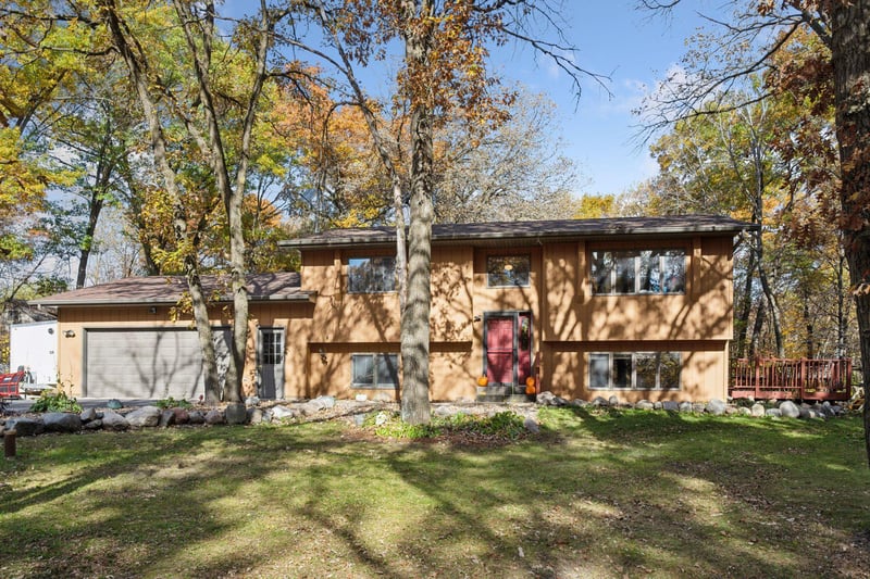 332 Elderberry Rd, Clearwater, MN 55320