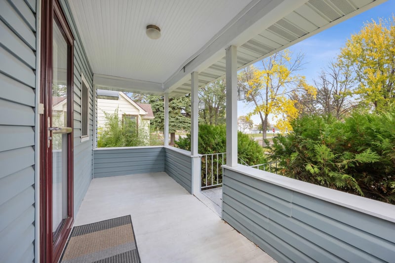 205 6th St SE, Barnesville, MN 56514
