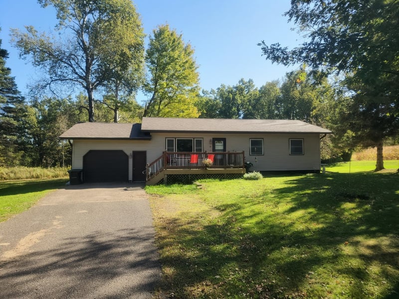 120 Woodland Trl, Clayton, WI 54004