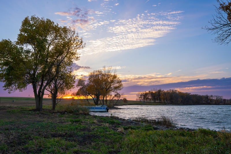 18 Pelican Point Dr, Garvin, MN 56132
