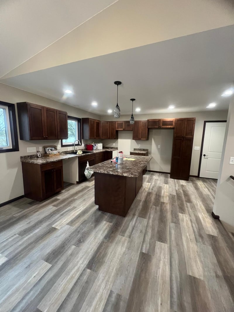 10 Pelican Point Dr, Garvin, MN 56132