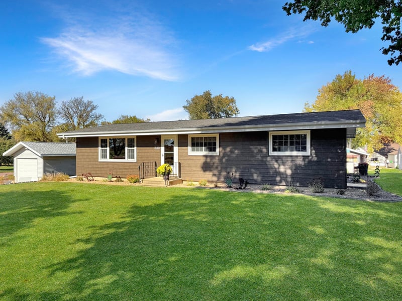 230 Prairie St, Lake Wilson, MN 56151