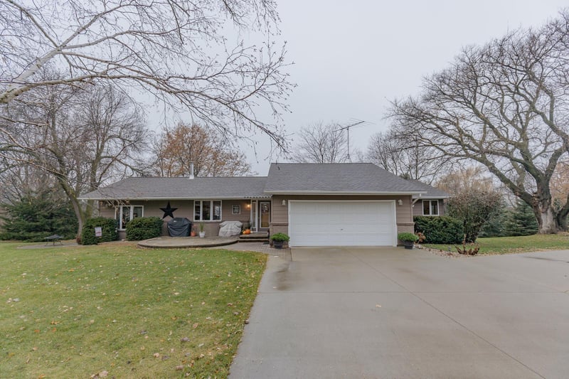 603 Lafayette Ave S, Fulda, MN 56131