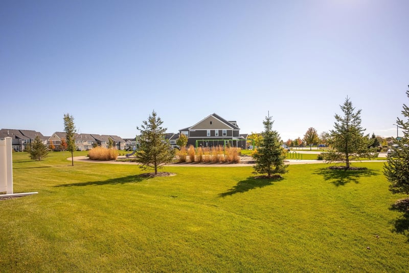 5321 94th Ln N, Brooklyn Park, MN 55443