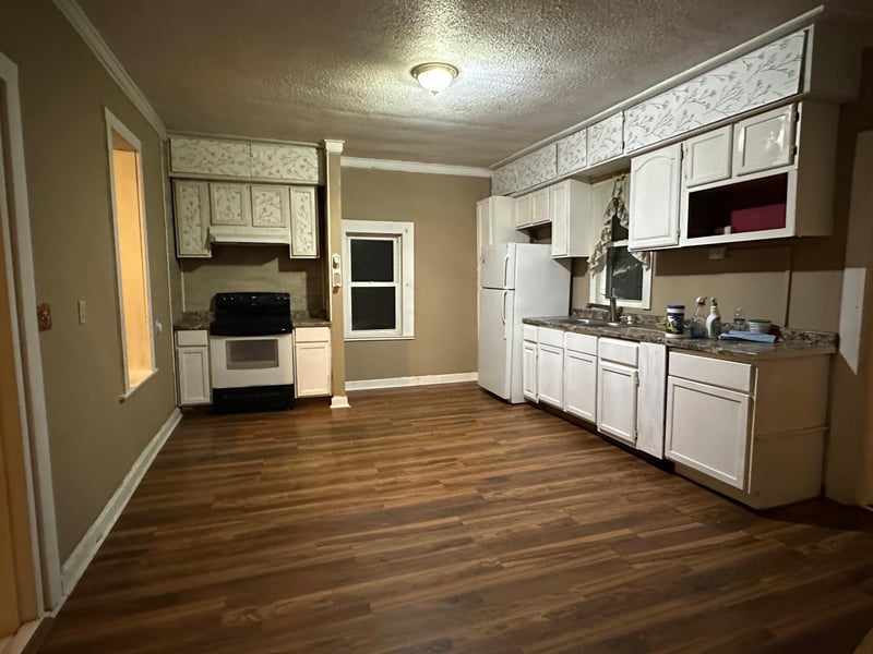 700 Sinclair Lewis Ave, Sauk Centre, MN 56378