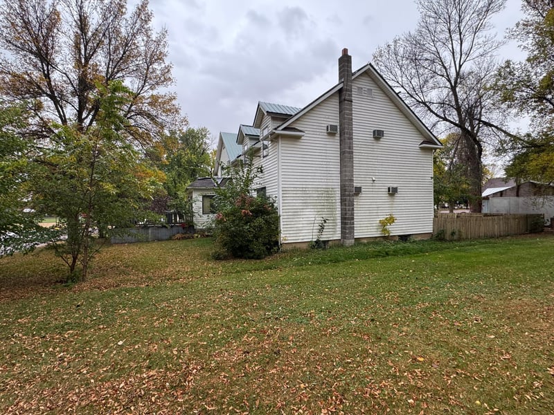 608 Bell Ave, Westbrook, MN 56183