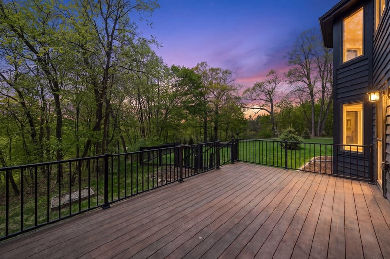 1720 Retreat Cir, Mound, MN 55364