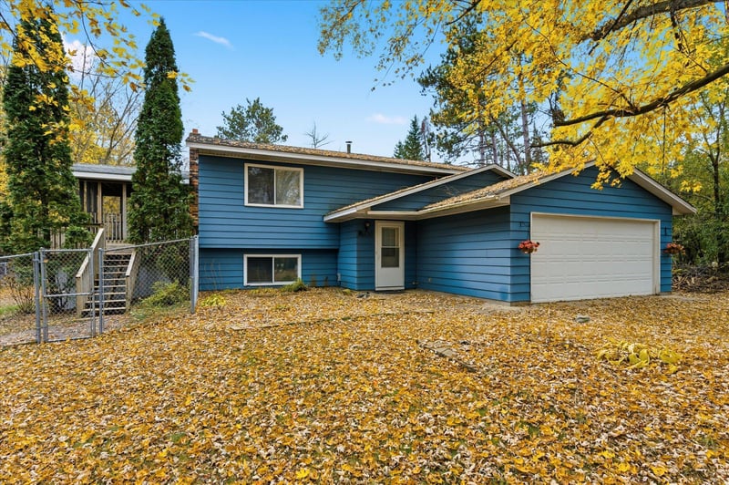 2530 199th Ln NW, Oak Grove, MN 55011