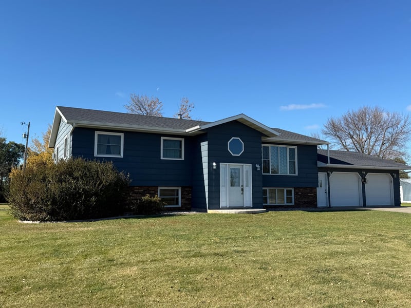 1661 State Highway 32, Twin Valley, MN 56584