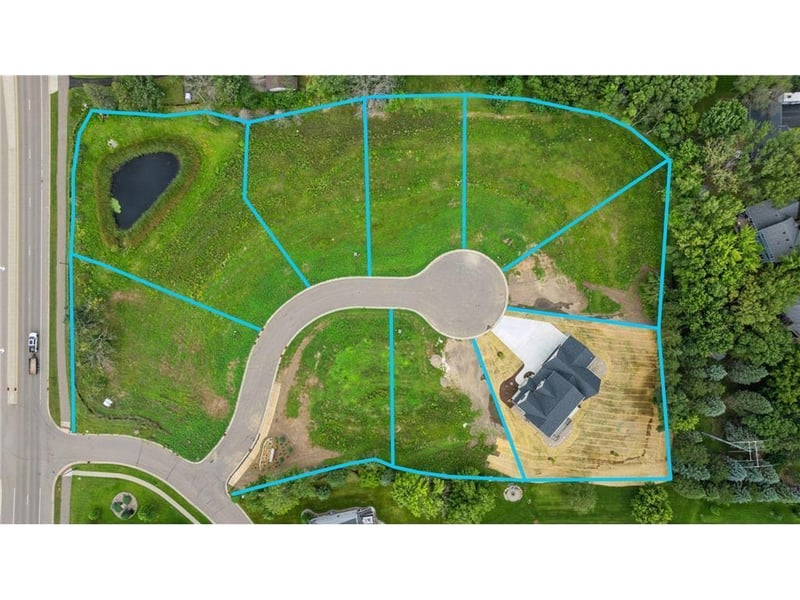 18758 Jarosite Ct, Lakeville, MN 55044