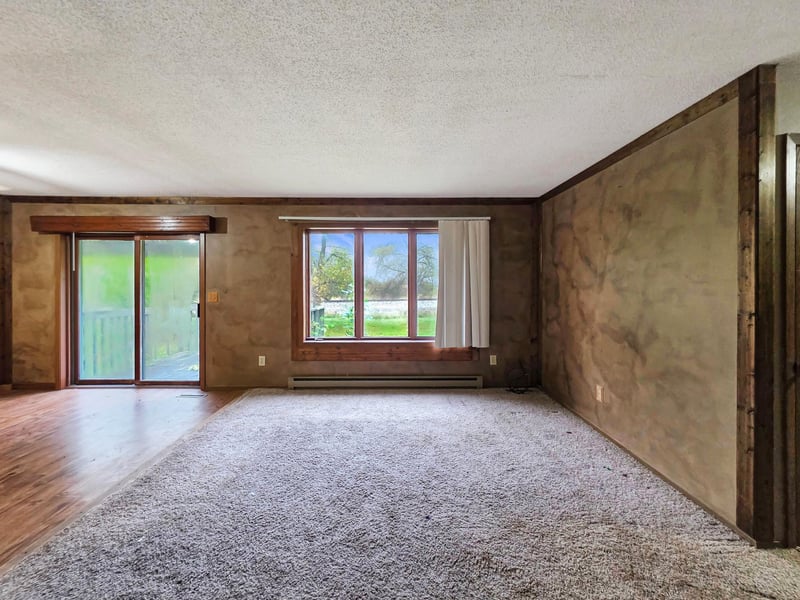 1402 Smith Ave, Waubun, MN 56589