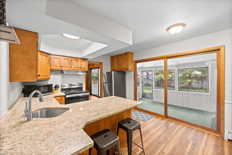 6470 Bartlett Blvd, Minnetrista, MN 55364
