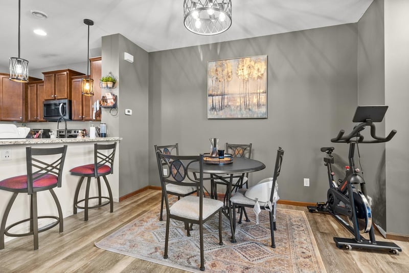 3307 Hazel Trl #C, Woodbury, MN 55129
