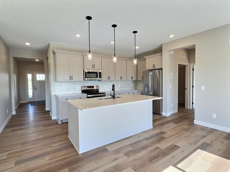 520 Ramey Rd S, Maple Lake, MN 55358
