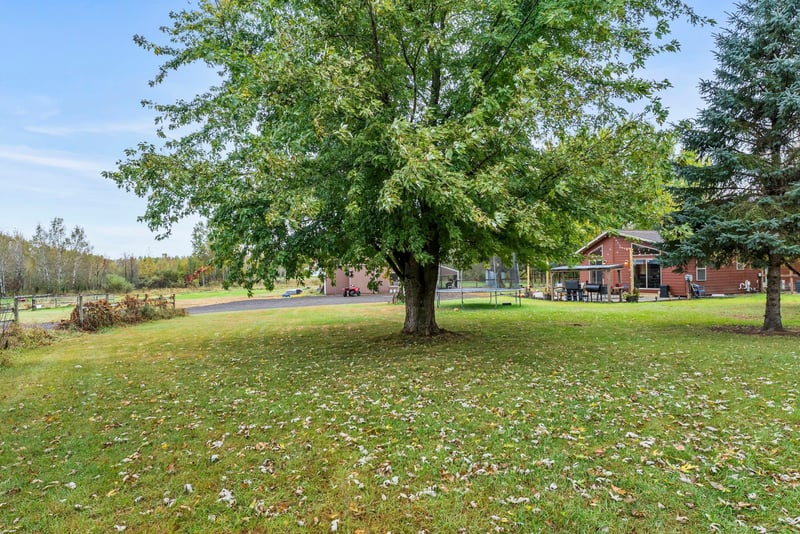 1376 257th Ave NW, Isanti, MN 55040