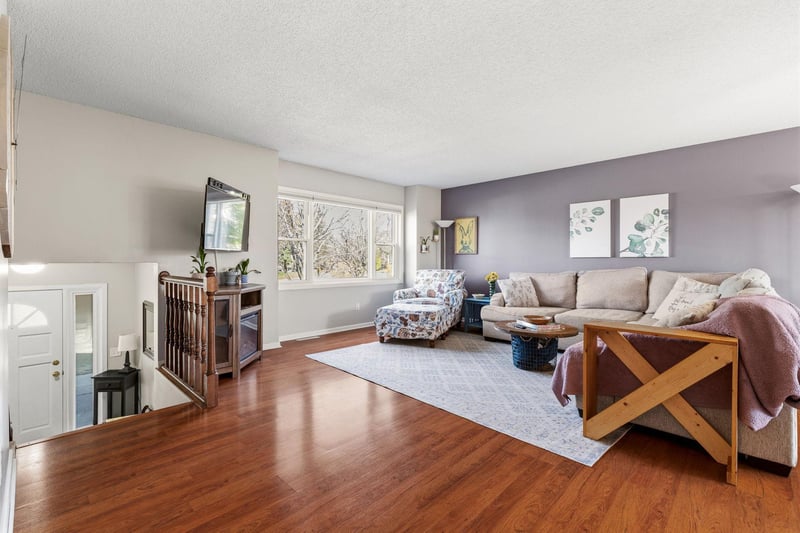 7531 Banning Way, Inver Grove Heights, MN 55077