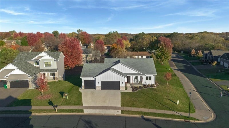 4940 River Oaks Rd, Rockford, MN 55373