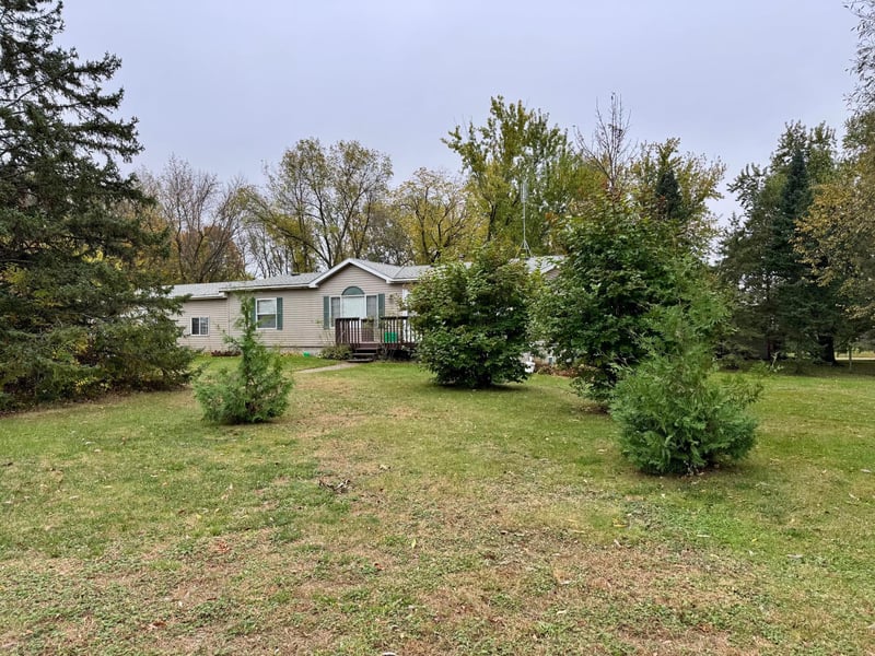 459 E Elm St, Parkers Prairie, MN 56361