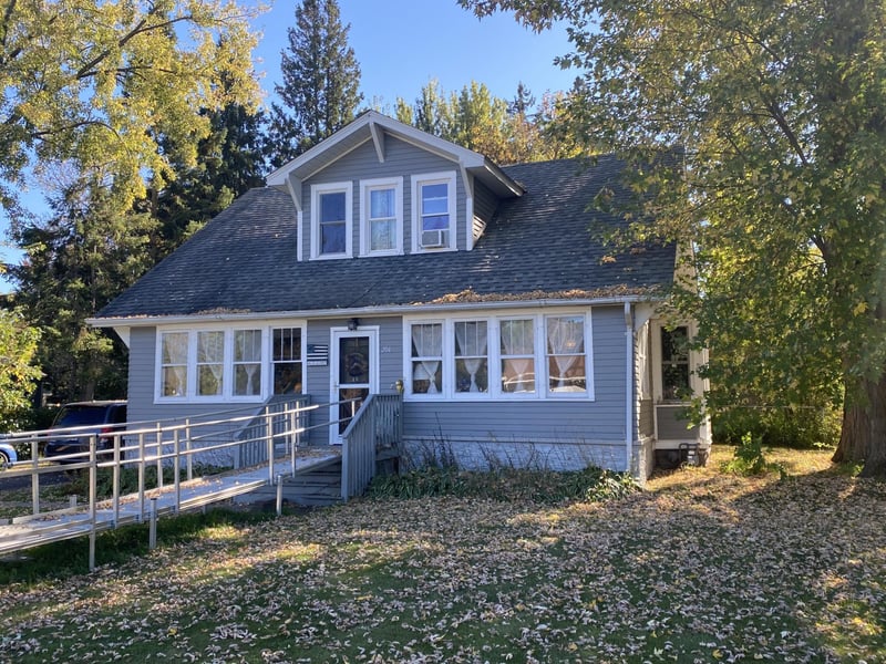 204 3rd St SE, Hinckley, MN 55037