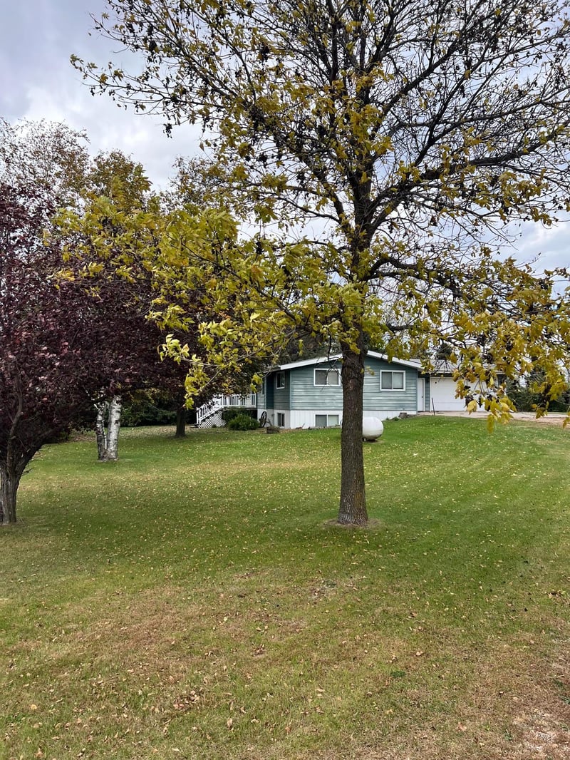 2256 90th St SW, Appleton, MN 56208
