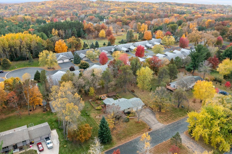 479 Locust Ln, Taylors Falls, MN 55084