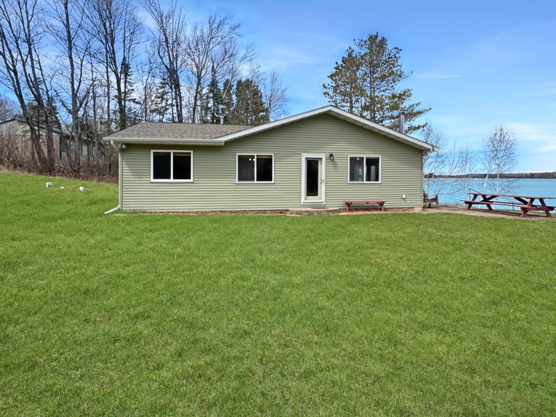 2153 River Rd, Duluth, MN 55803
