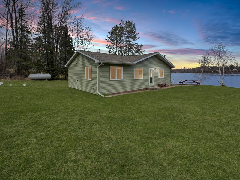 2153 River Rd, Duluth, MN 55803