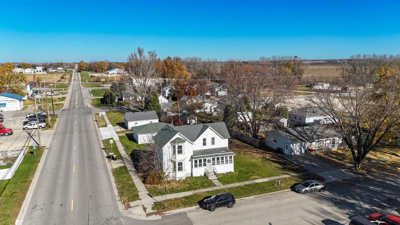 124 Ellington St, West Concord, MN 55985