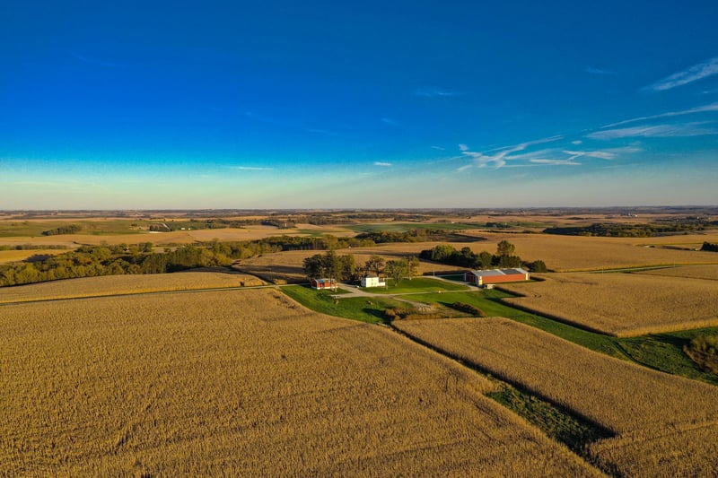 10435 165th Ave SE, Chatfield, MN 55923