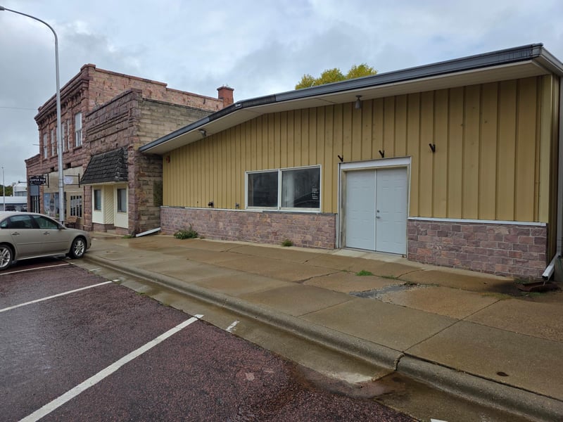 104 Wall St W, Jasper, MN 56144