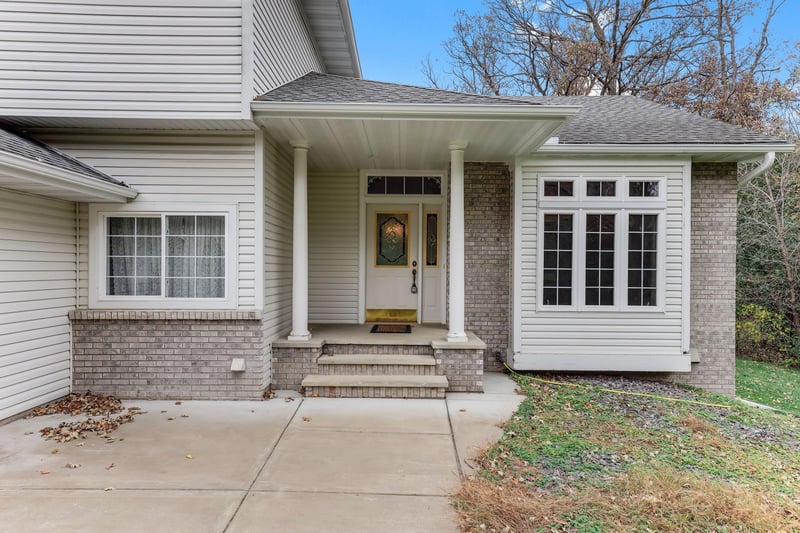 2131 Viking Blvd NW, Oak Grove, MN 55011
