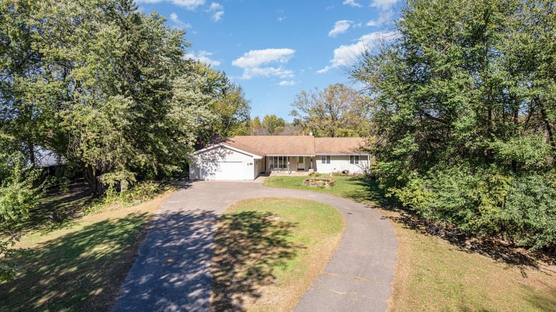 5811 195th Ave NW, Nowthen, MN 55303
