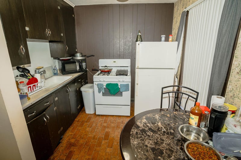 1132 Payne Ave, Saint Paul, MN 55130