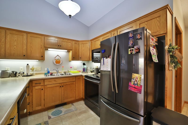 902 Meadow Lark Ln, Long Prairie, MN 56347
