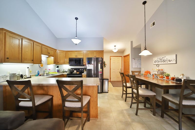 902 Meadow Lark Ln, Long Prairie, MN 56347