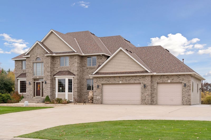2458 177th Ave NE, Ham Lake, MN 55304