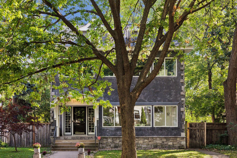 2833 Irving Ave S, Minneapolis, MN 55408