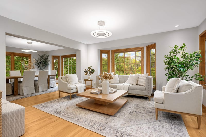 15395 Highland Bluff, Minnetonka, MN 55345