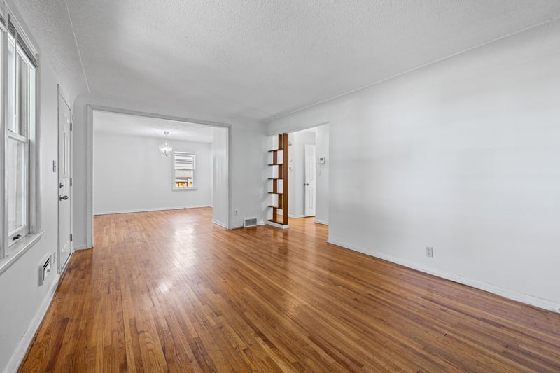 6717 Queen Ave S, Richfield, MN 55423